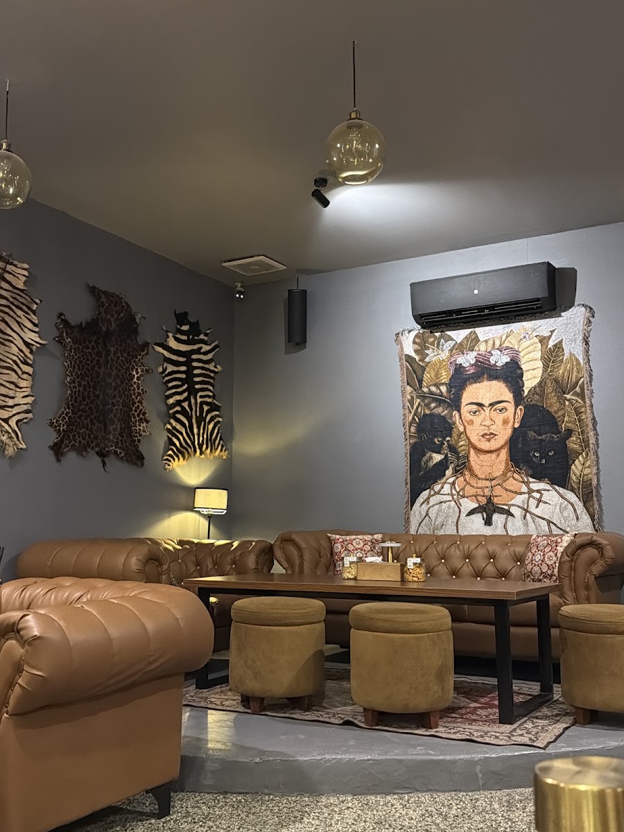 Cafe photo 2