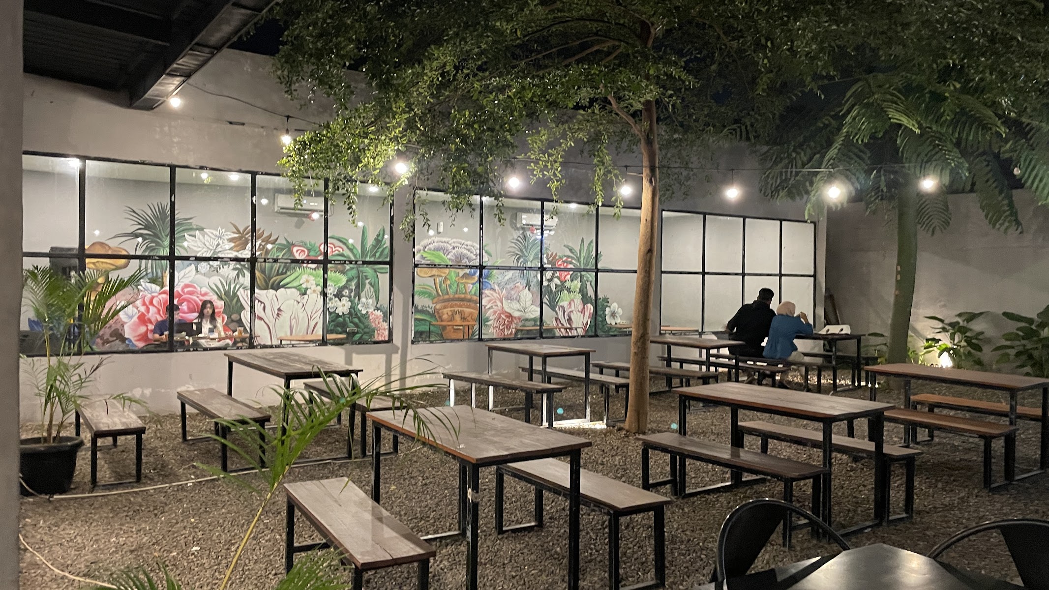 Cafe photo 2