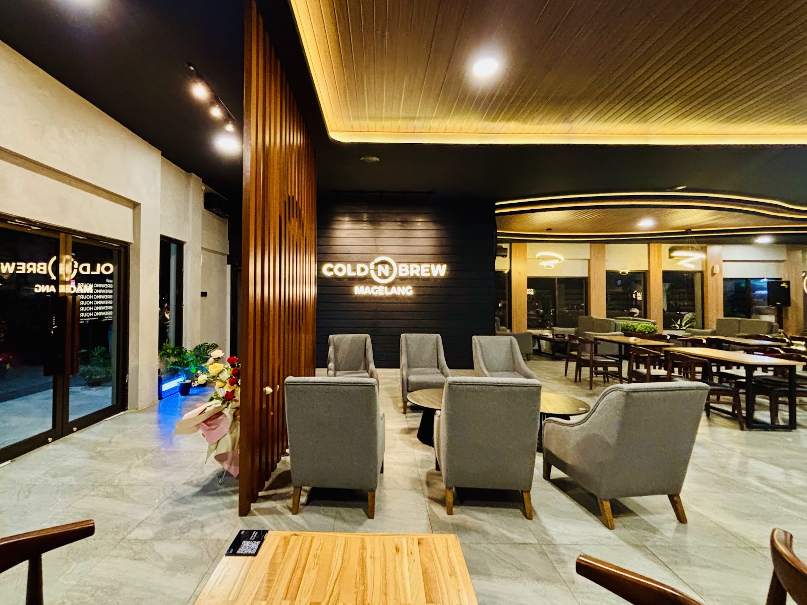 Cafe photo 2