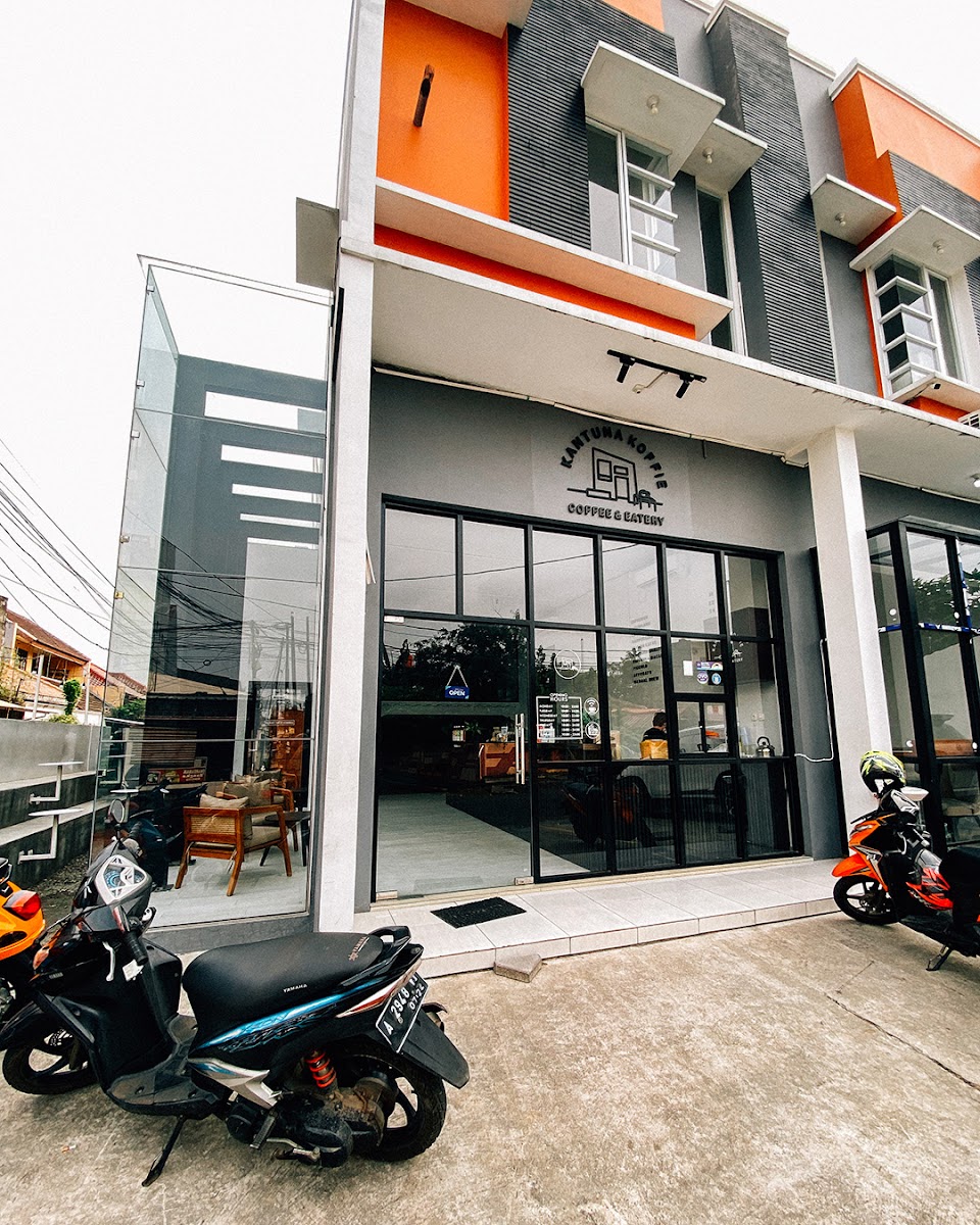 Cafe photo 2