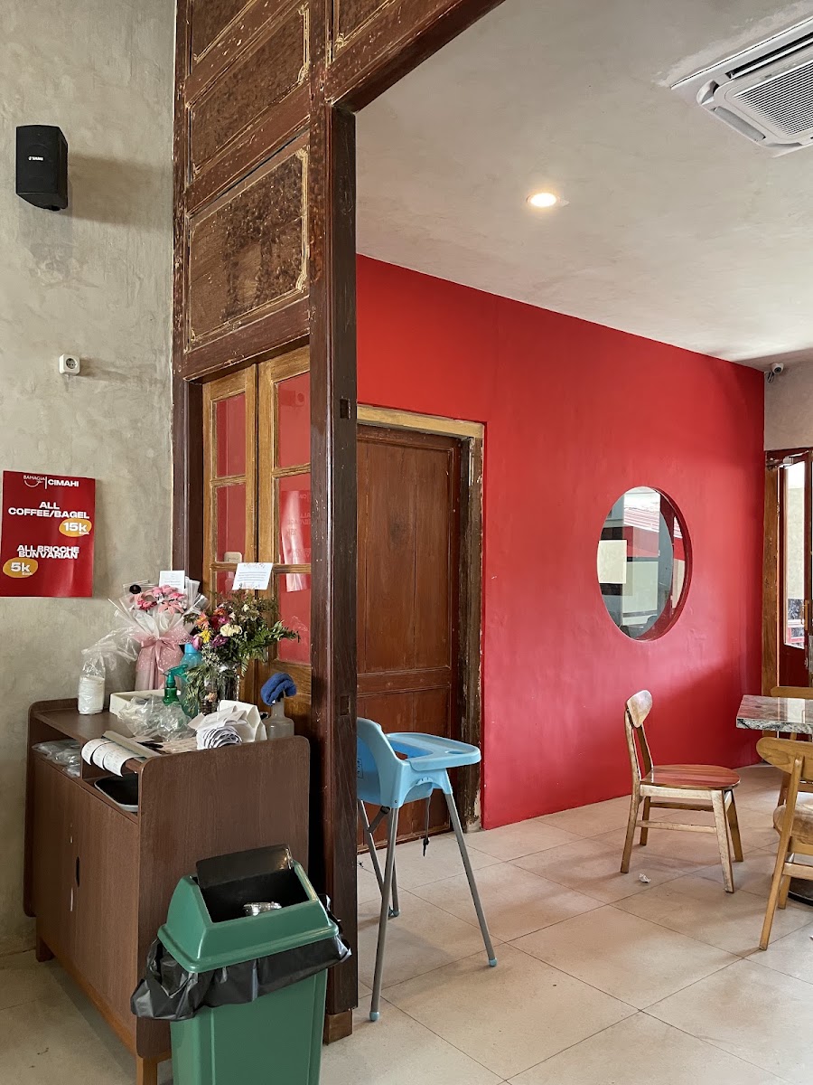 Cafe photo 2
