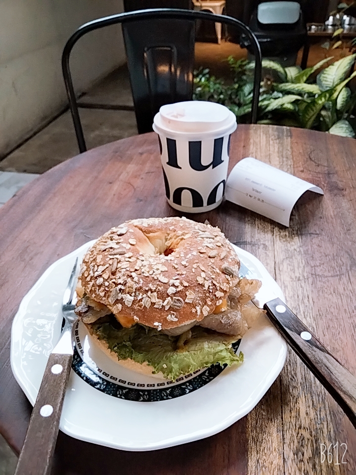 Cafe photo 2