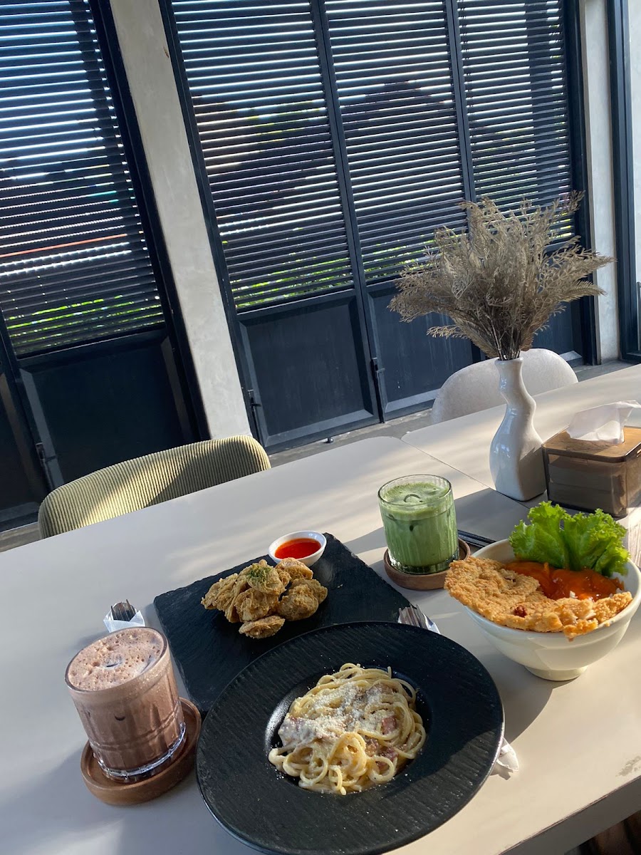 Cafe photo 2