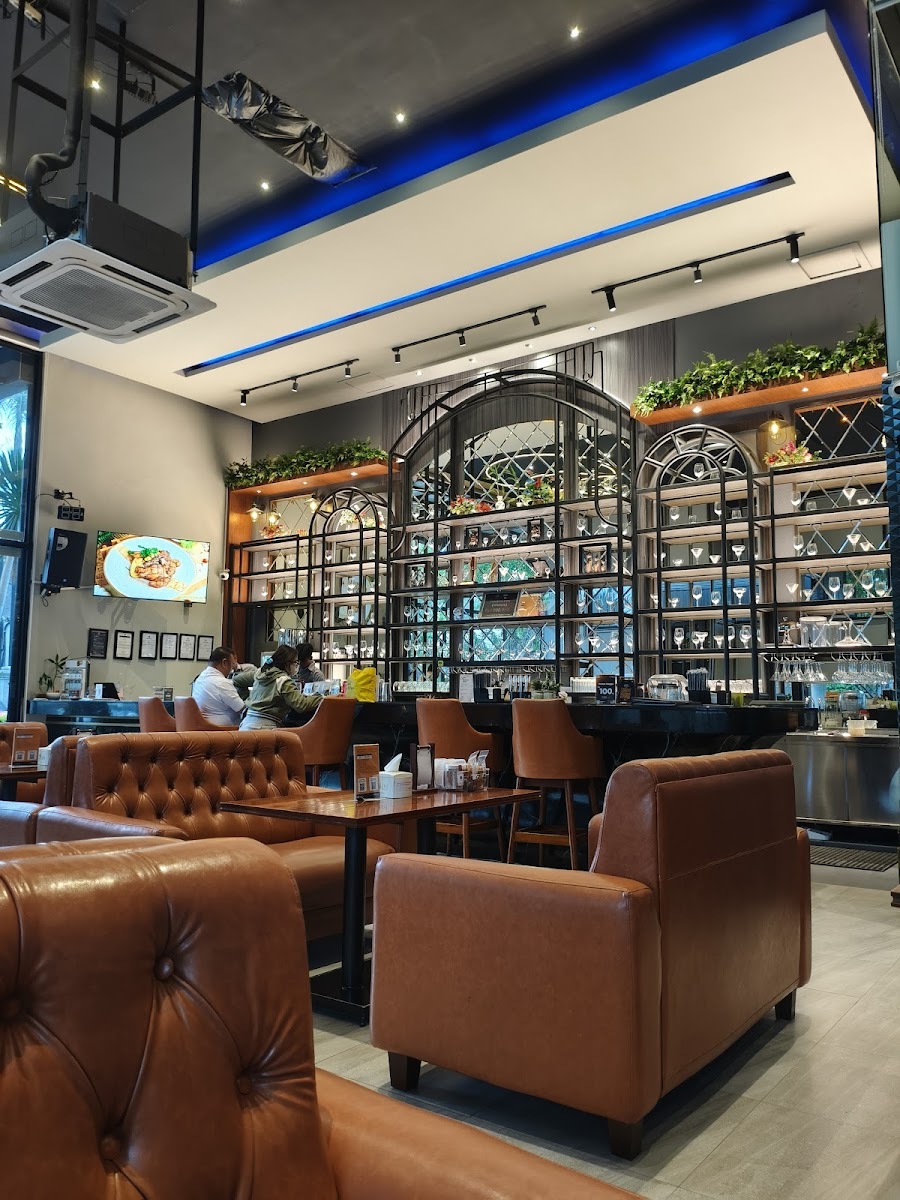 Cafe photo 2