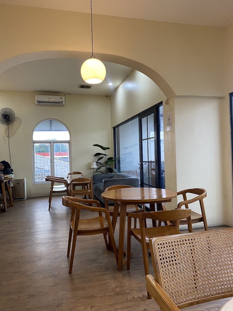 Cafe photo 2