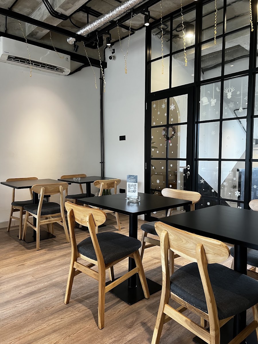 Monday Coffee Alam Sutera