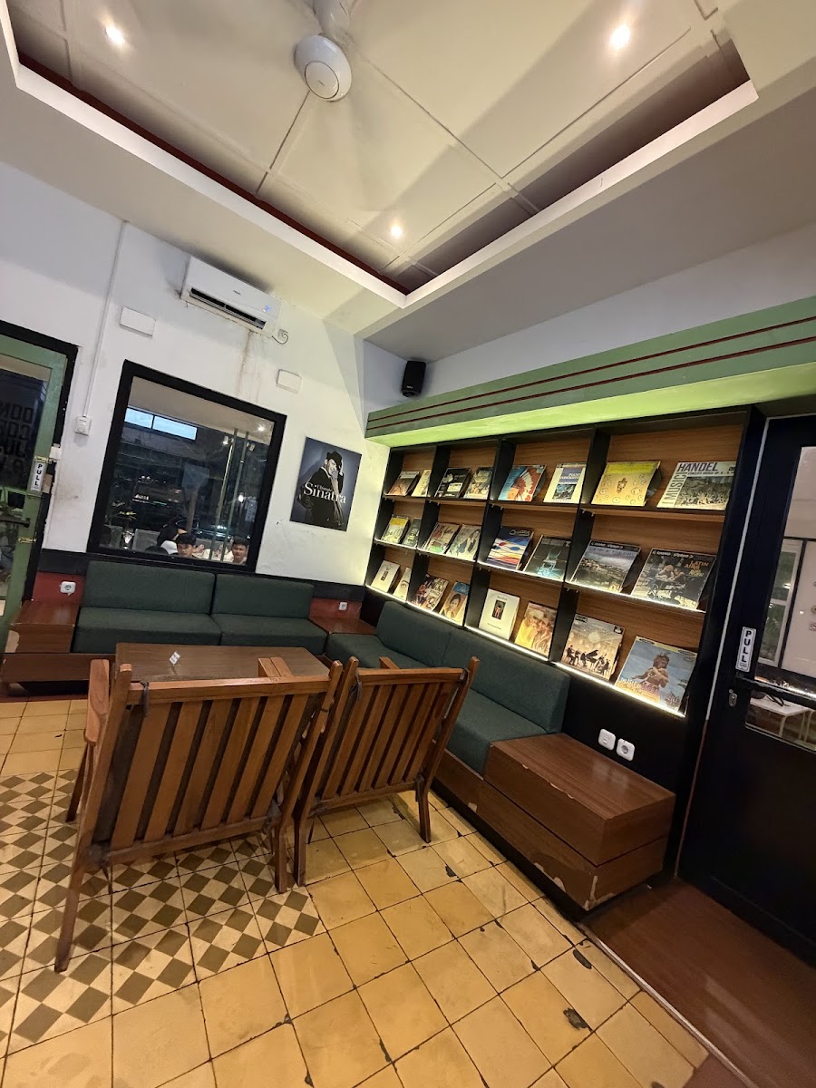 Cafe photo 1